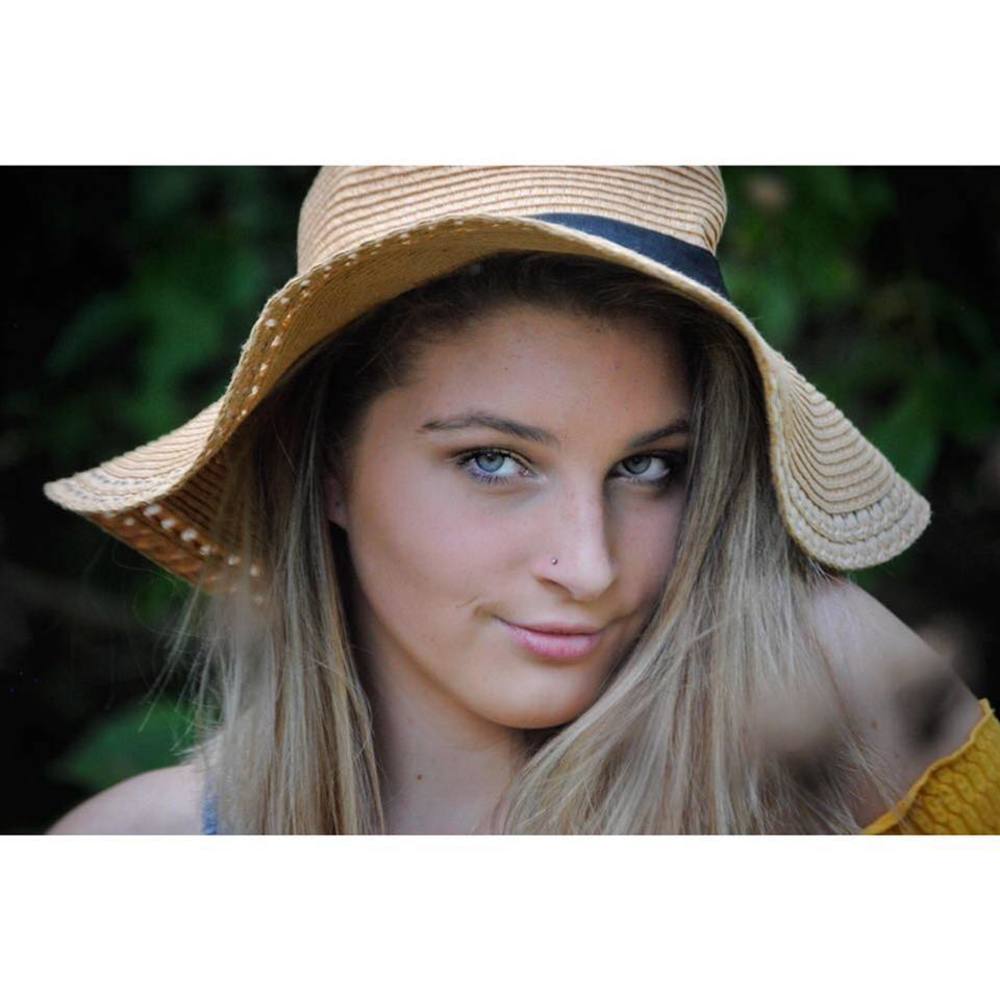 Meet your Posher, Jillian